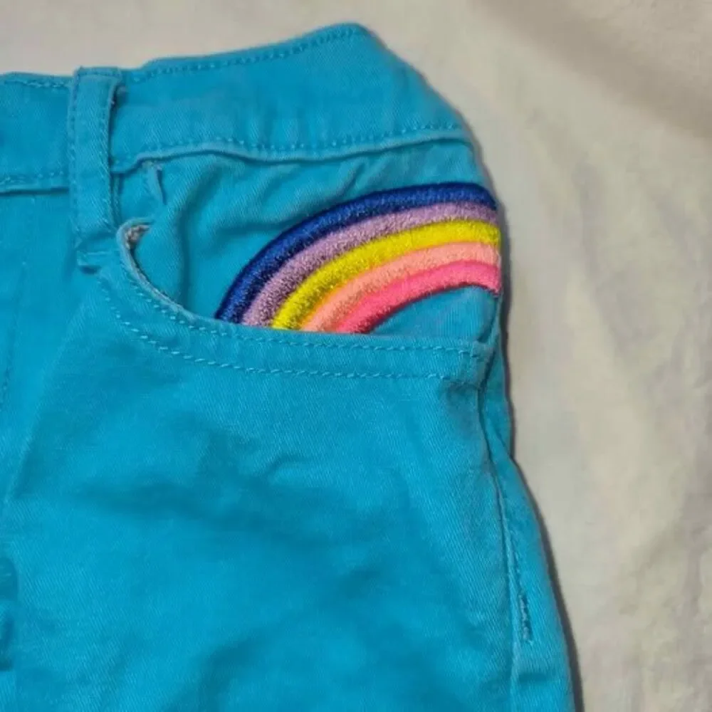 Size 4 Girls  Blue Jean shorts rainbow pockets 365 kids